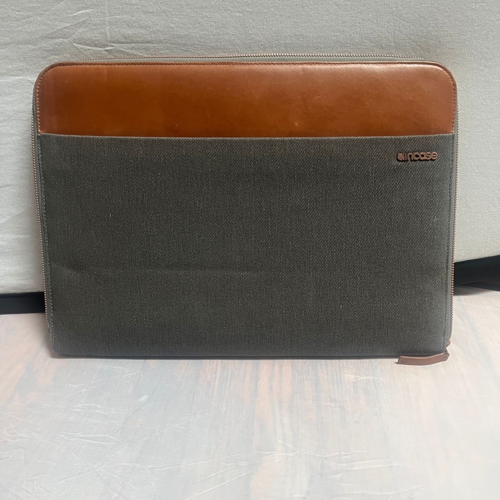 Incase leather canvas macbook pro cover slip sleeve